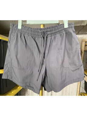 Te Verde Women’s Gray Hiking Shorts Size M Pull On Elastic Waist Outdoor Nylon